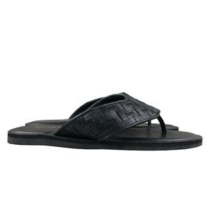 Donald J. Pliner Men’s 11 McKay Black Sandal modern minimalist beach resort Amazon.com | Donald Pliner Mens Palmer Calf Sandal,Black,10  main image 2